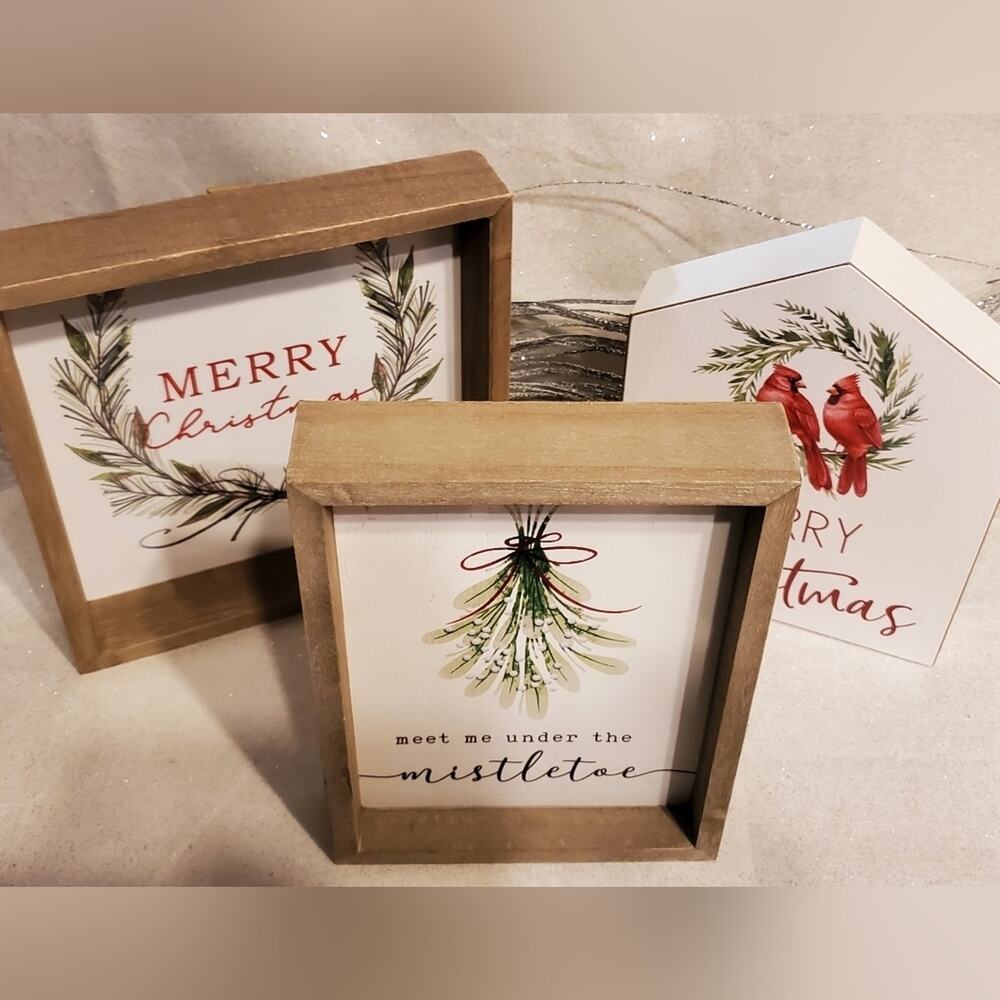 Wooden Bundle of 3 Christmas Holiday Wooden sign Decor Mistletoe Cardinals